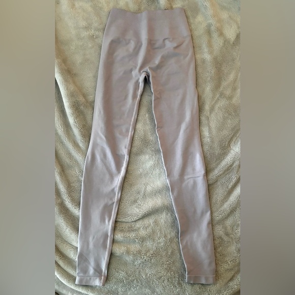 Alphalete amplify leggings - Picture 4 of 5